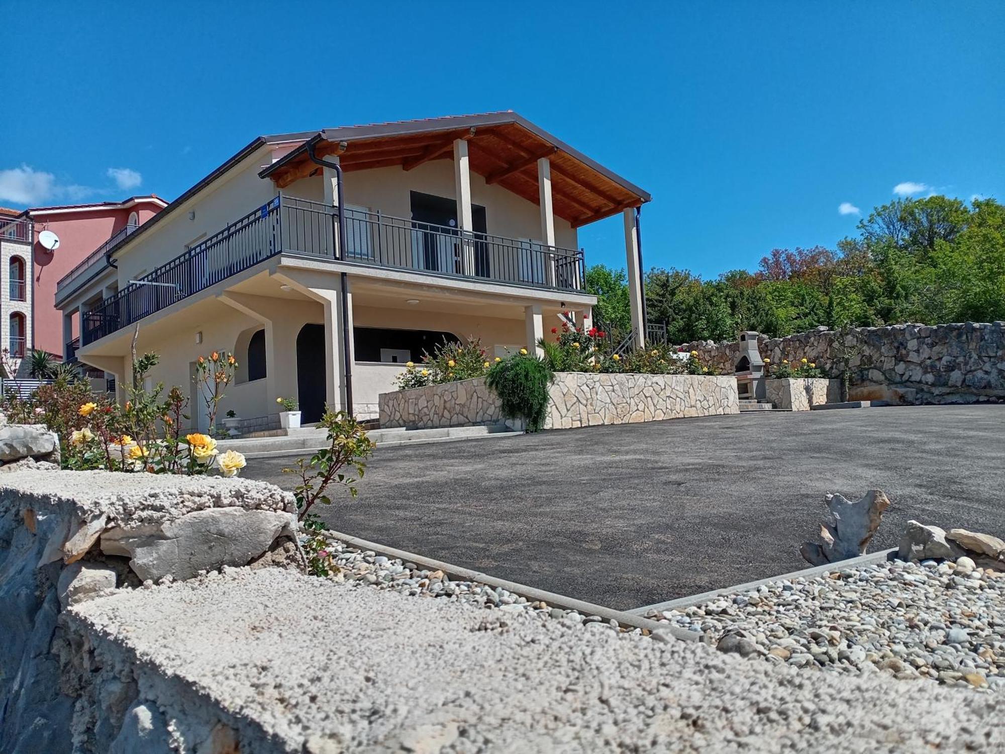 Apartmani Suzana Crikvenica Esterno foto