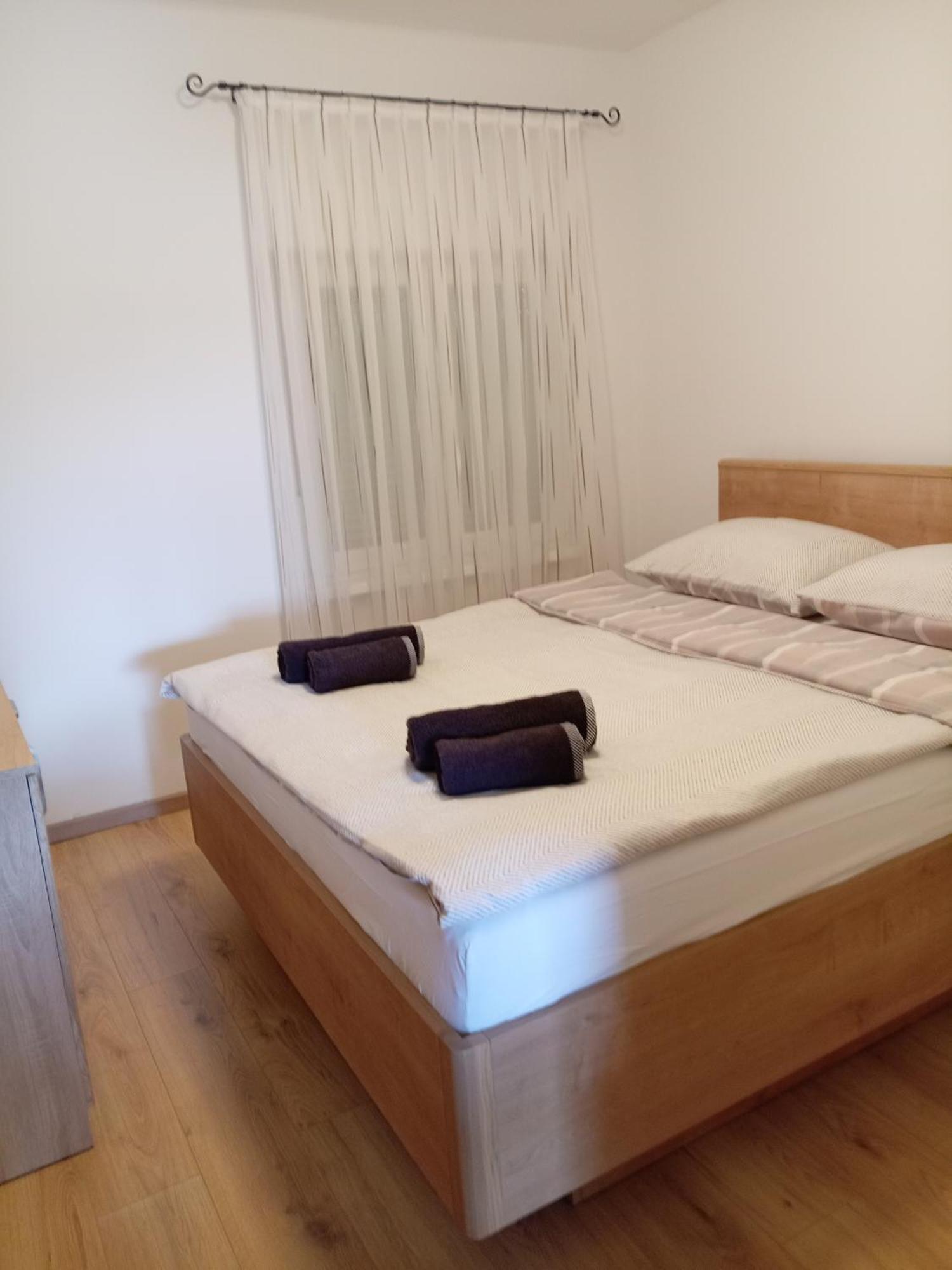 Apartmani Suzana Crikvenica Esterno foto