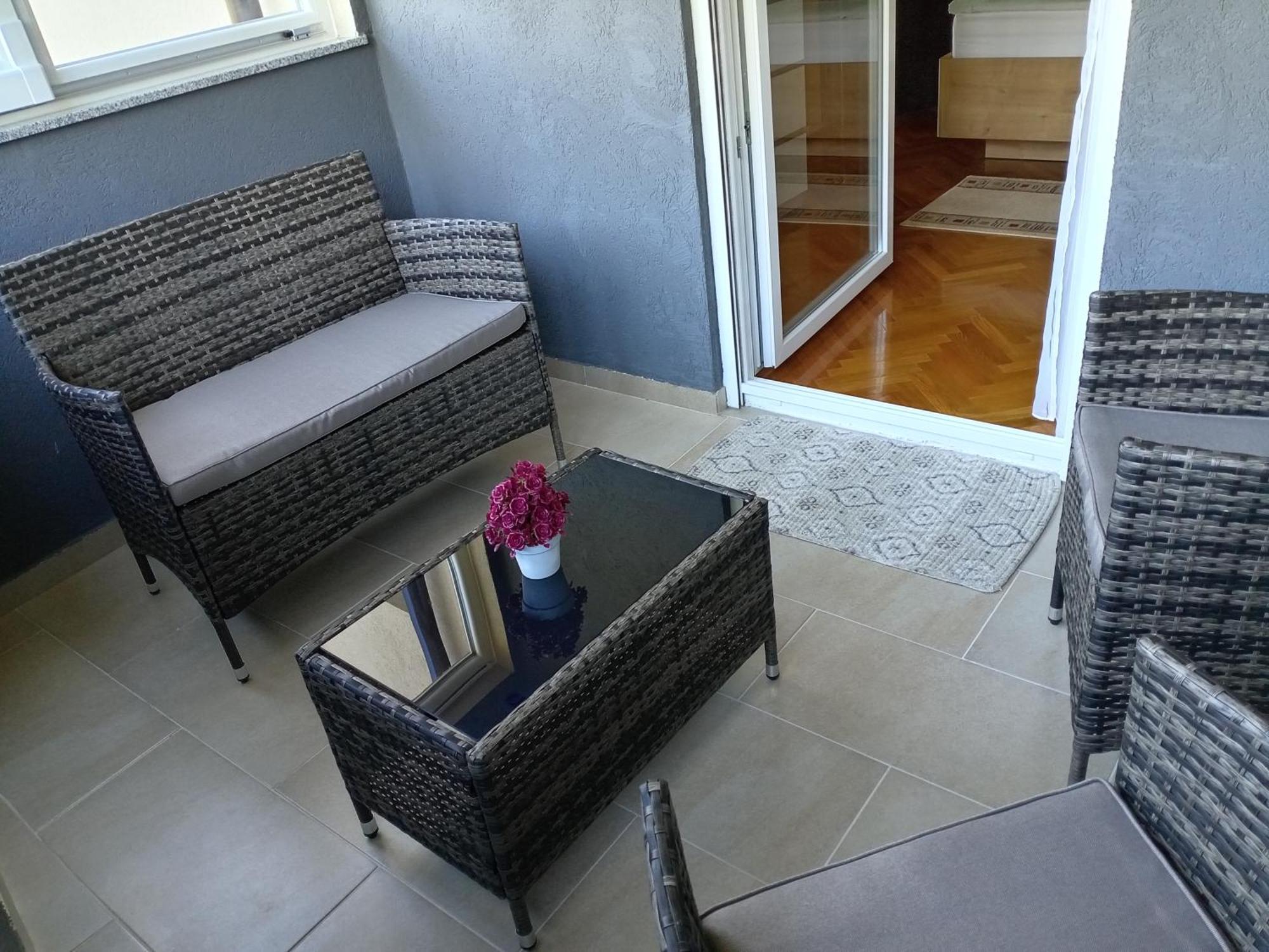 Apartmani Suzana Crikvenica Esterno foto