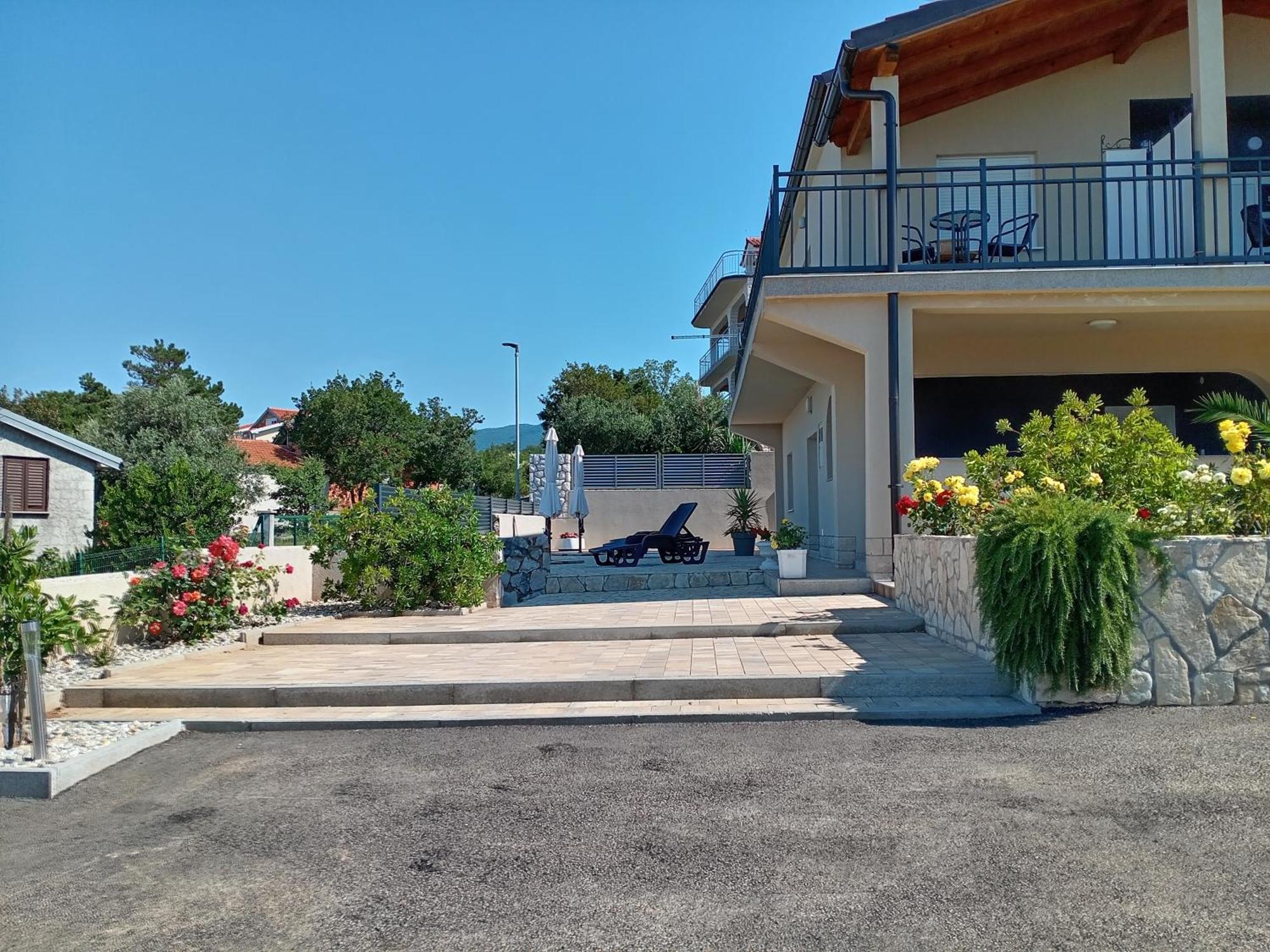 Apartmani Suzana Crikvenica Esterno foto