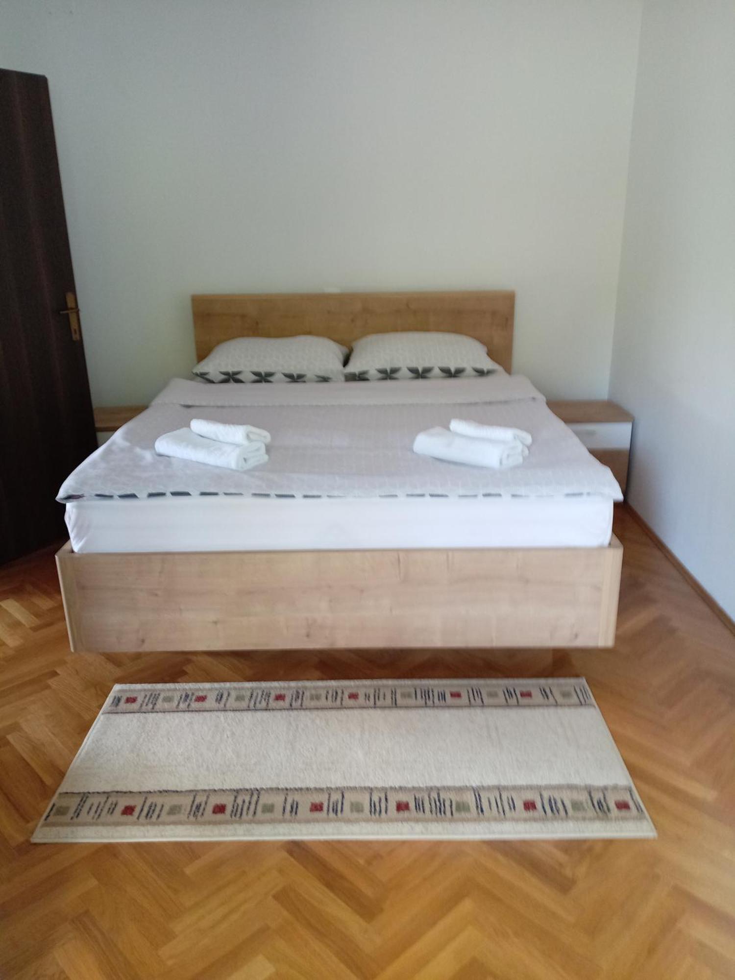 Apartmani Suzana Crikvenica Esterno foto