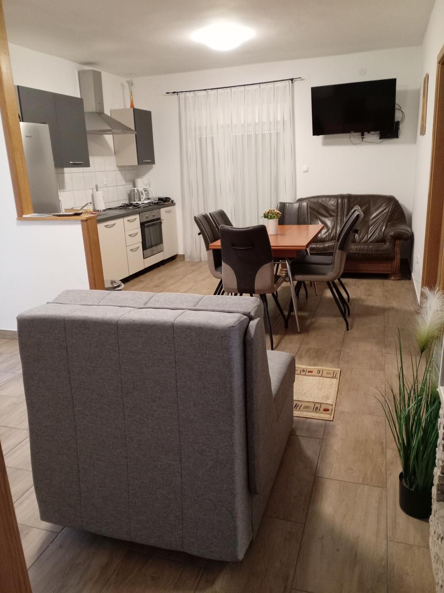 Apartmani Suzana Crikvenica Esterno foto